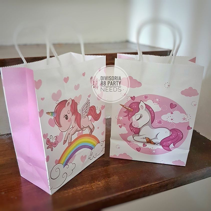 Paper bag with handle Unicorn